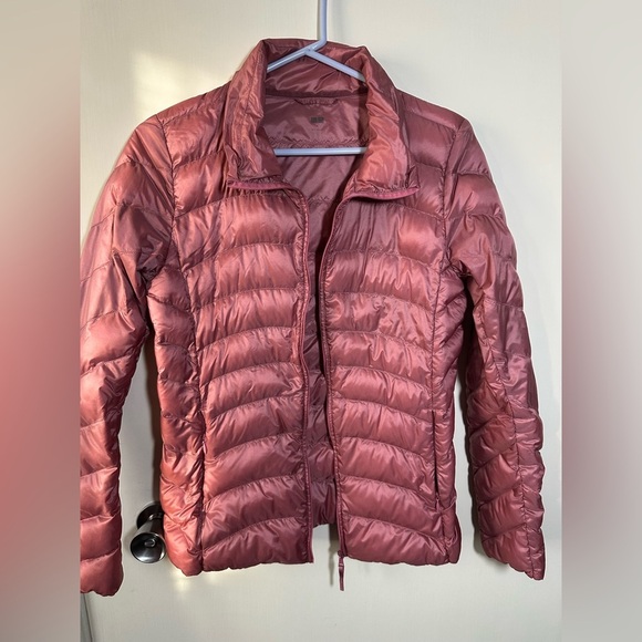 Uniqlo Women's Mauve Puffer Jacket - Picture 4 of 7